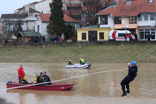 2015-03-06-Pokazna_vjezba_Gorske_sluzbe_spasavanja-3