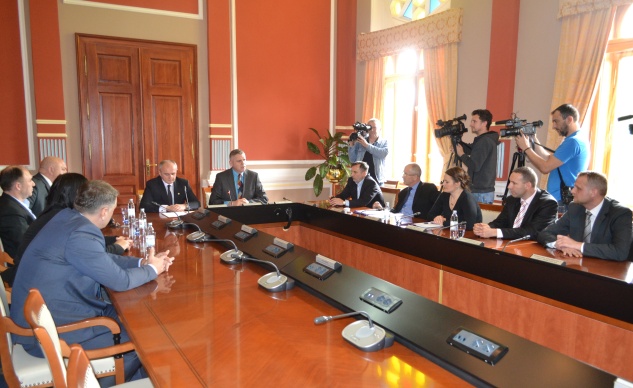 2014-04-10-Sporazum_o_saradnji_PIO_RS-a-Sala