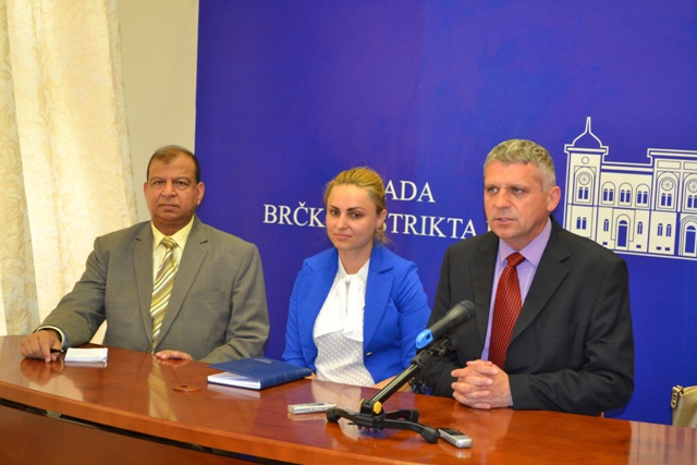 2015-05-15-Ambasador_Pakistana_u_posjeti_Brckom-4