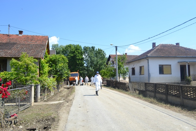 2014-06-04-Gradonacelnik-i_danas_u_obilasku-Krepsica10