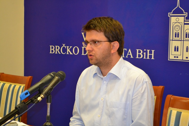 2014-07-02-49_Nastavak_vanredne_Vlade-2