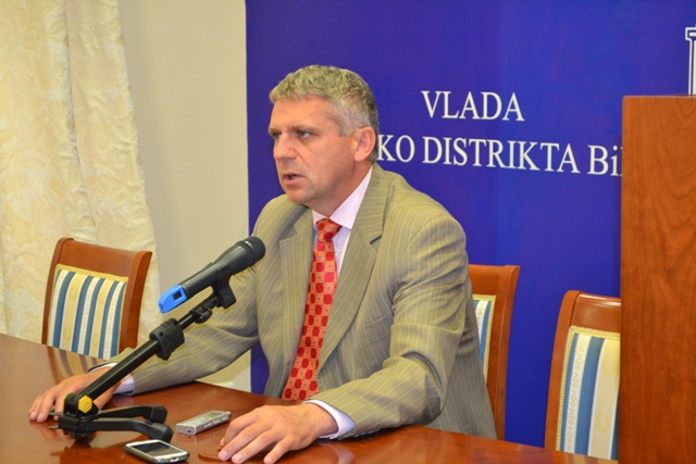 2014-07-08-5_tematska_Vlada_1