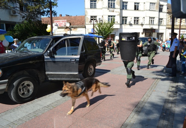 2014-08-29-14_godina_Policije_BD-3