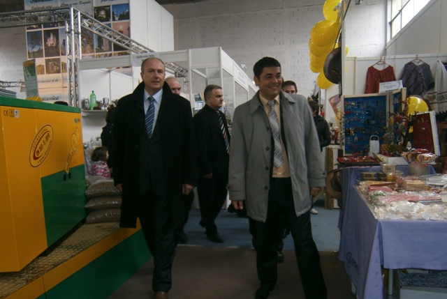 2012-11-16-Otvoren_11_Medjunarodni_Sajam-3