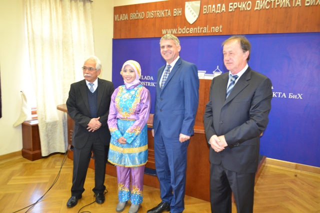 2015-11-12-Ambasador_Indonezije-4