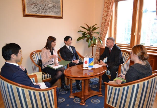 2015-12-10-Posjeta_Ambasadora_Japana-2